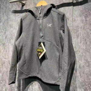 Arc'teryx Sawyer Wool Hoody in black, made with Merino wool.